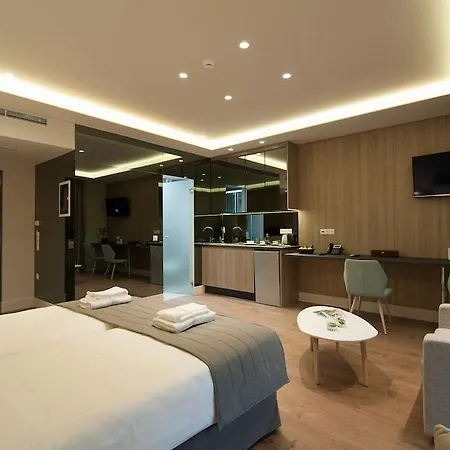 Platinum And Hotel